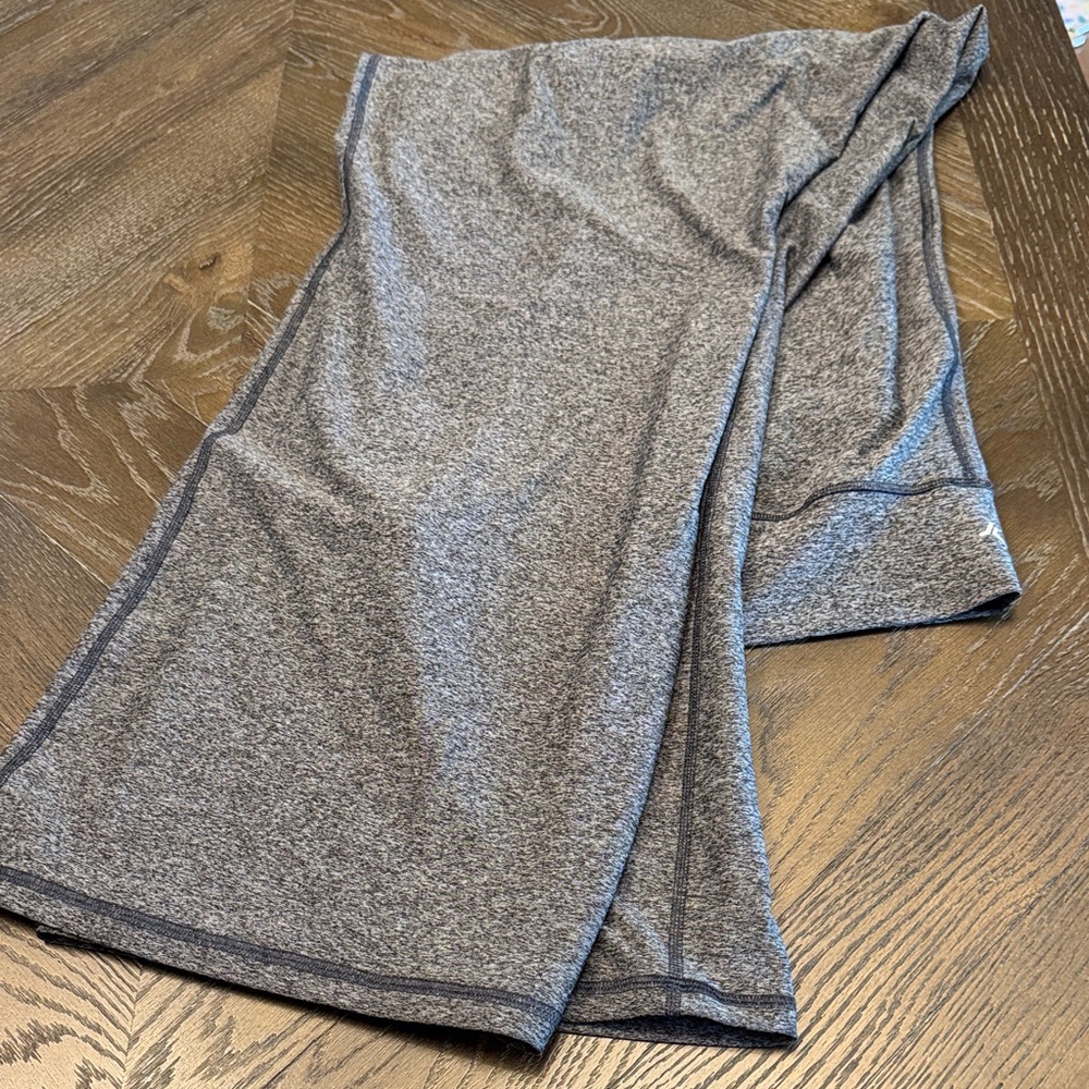 TWO Old Navy Cloud 9 Heathered Knit Fabric Soft Pants